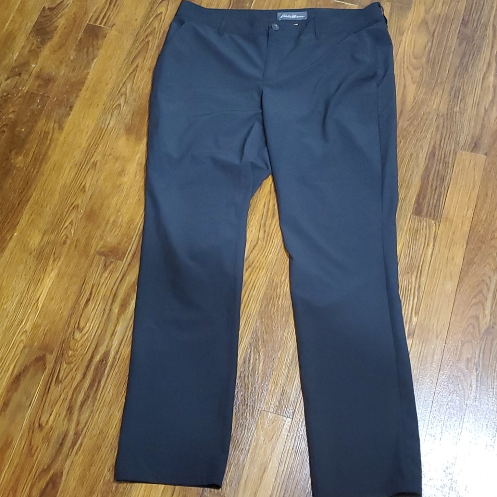 Eddie Bauer slightly curvy fit pants